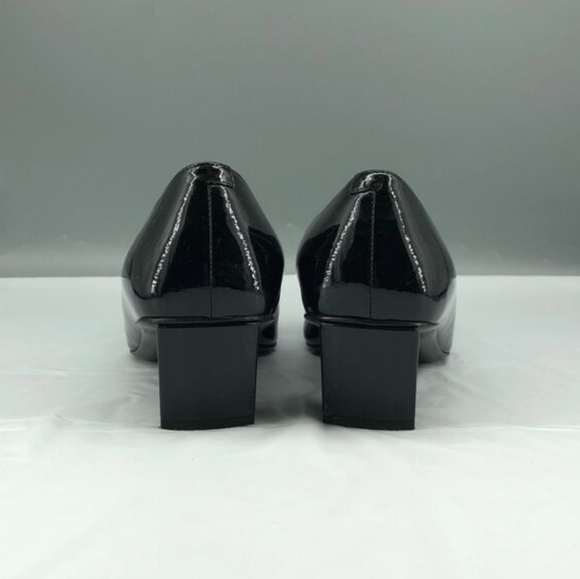 Roger Vivier Belle Vivier Patent Leather Pumps Size 38 - Picture 6 of 8